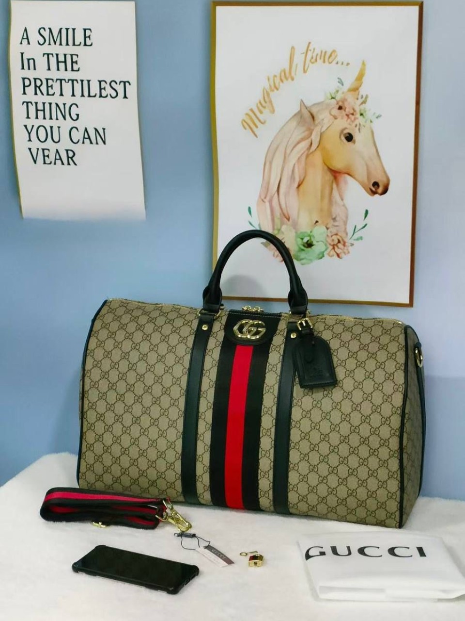 სამგზავრო ჩანთა