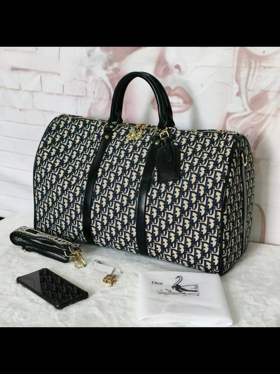 სამგზავრო ჩანთა