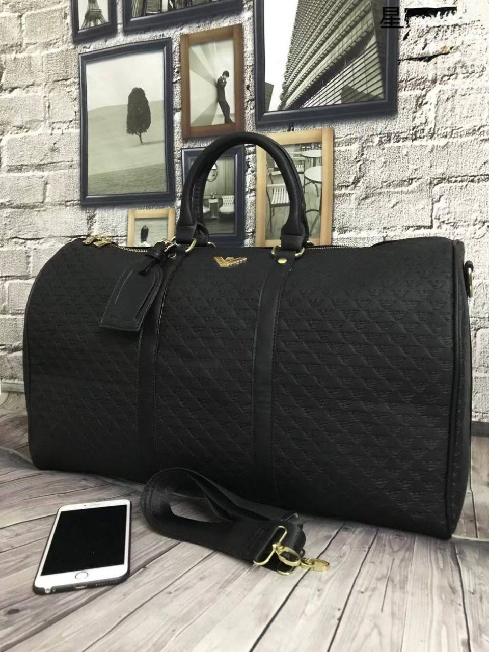 სამგზავრო ჩანთა