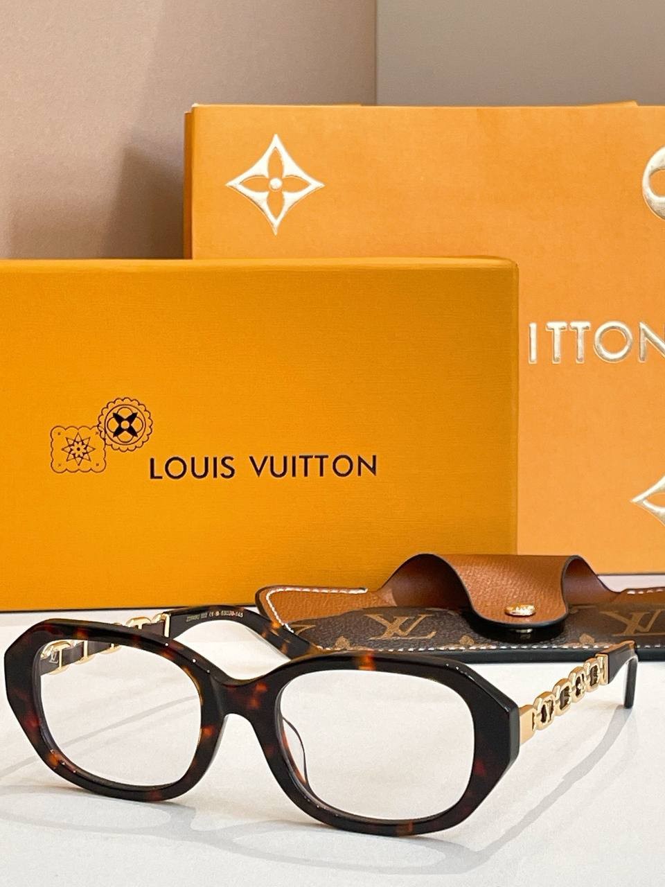 სათვალე