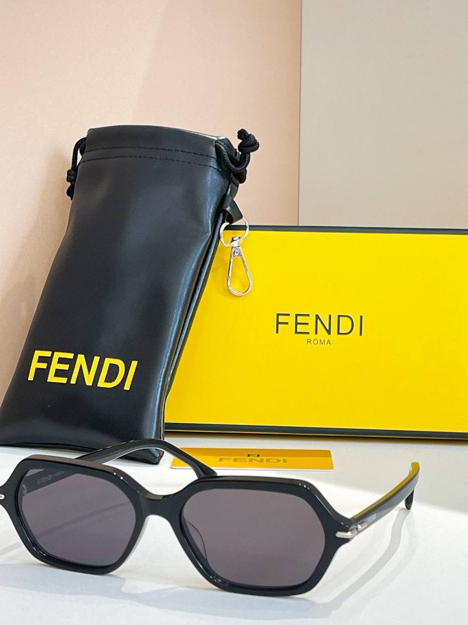 სათვალე