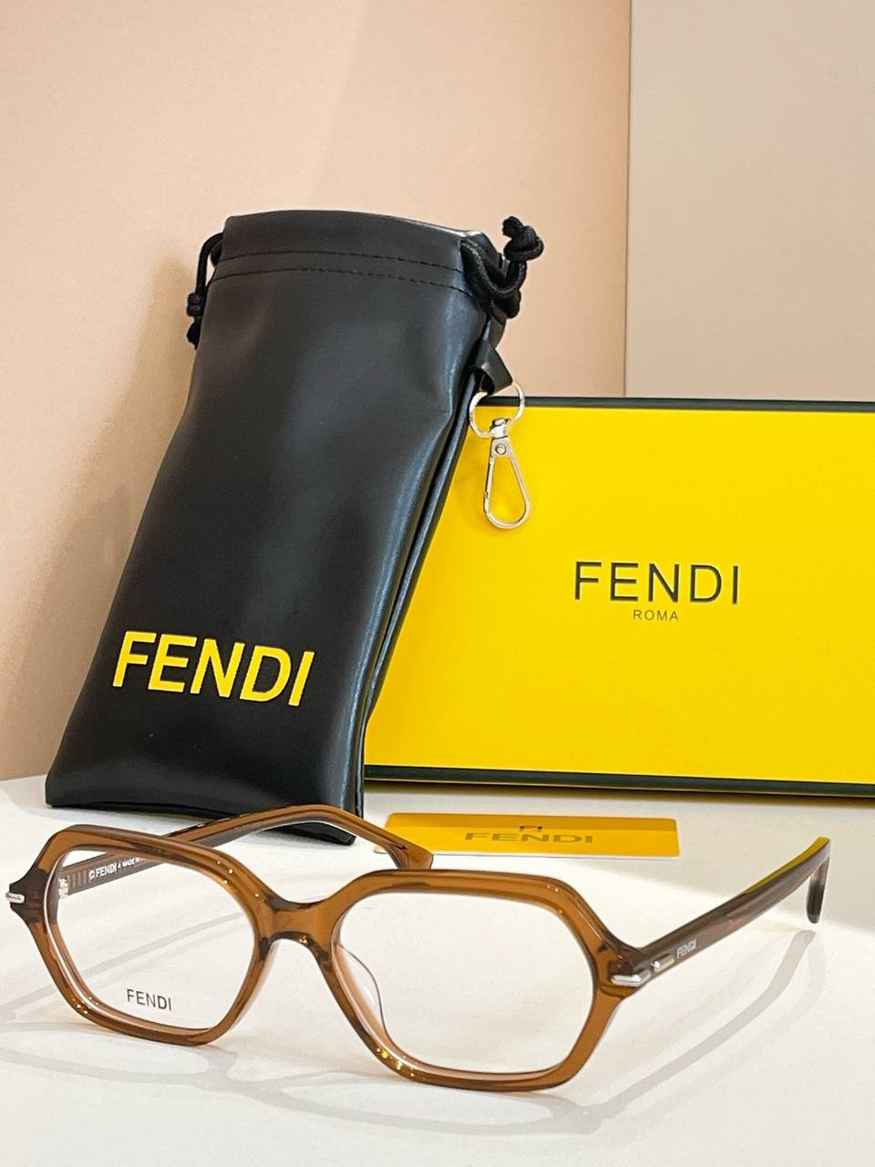 სათვალე