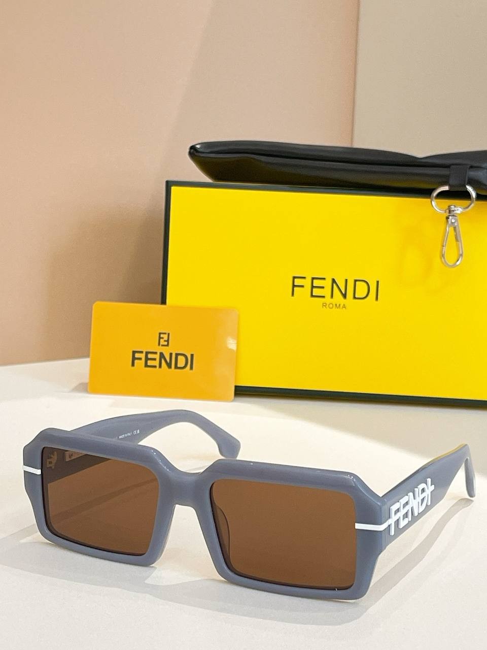 სათვალე