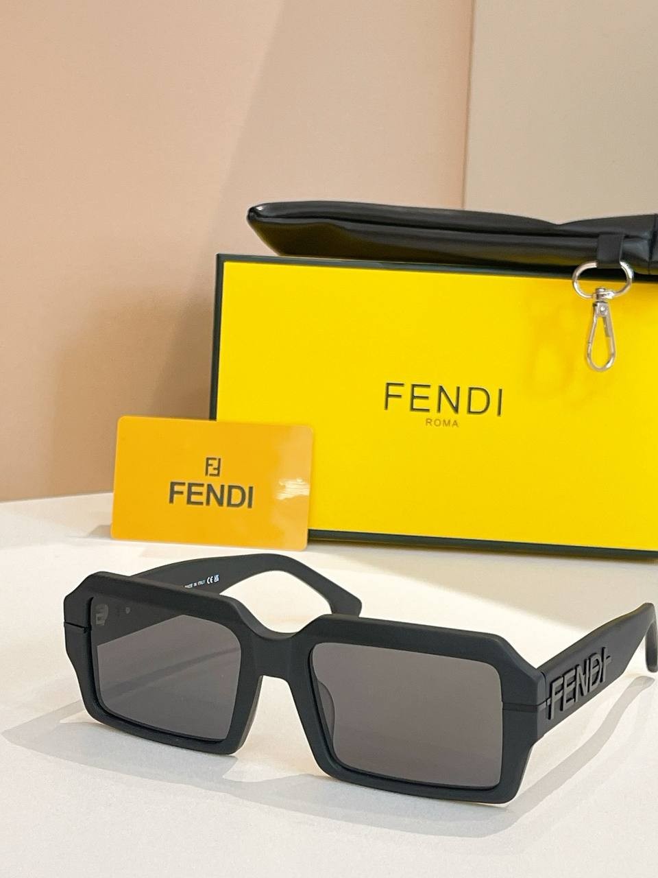 სათვალე