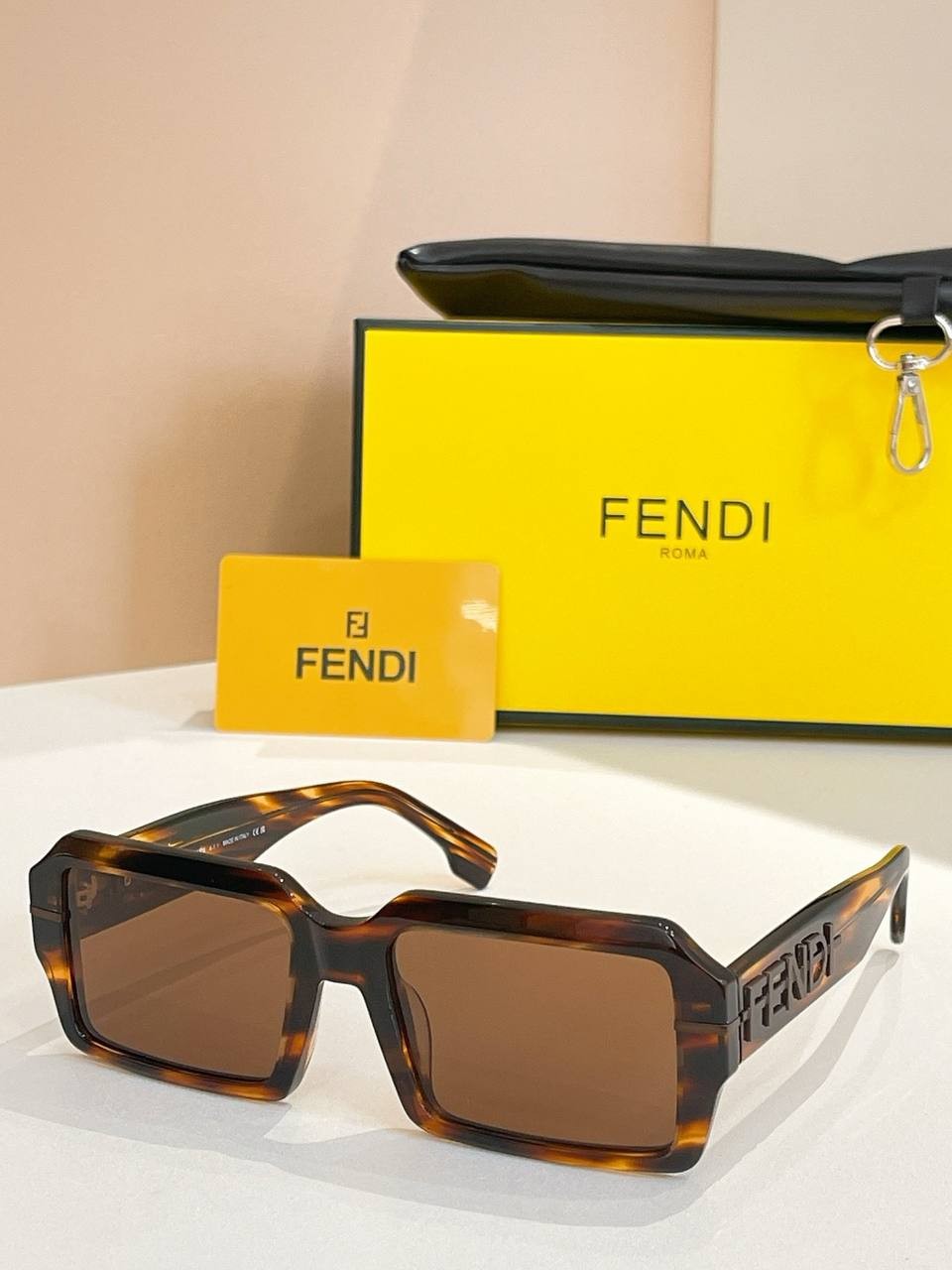 სათვალე