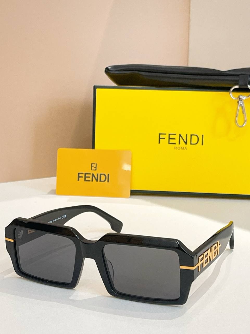 სათვალე