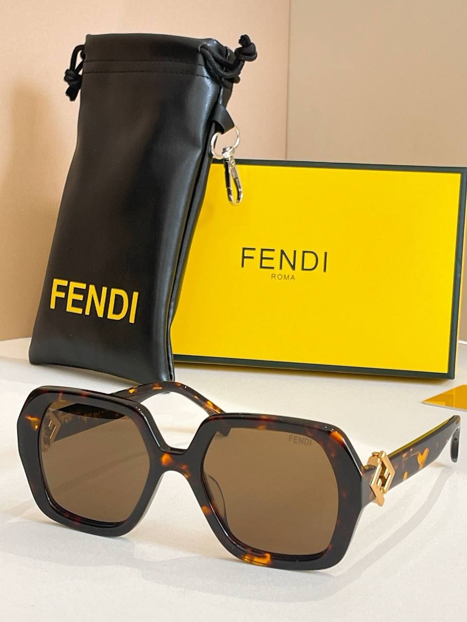 სათვალე