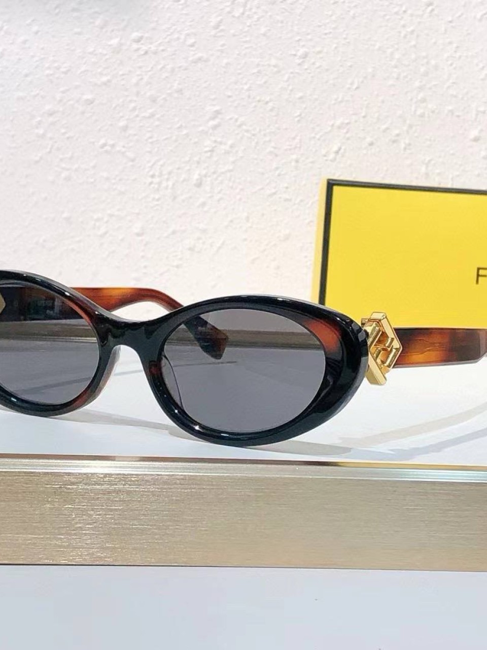 სათვალე