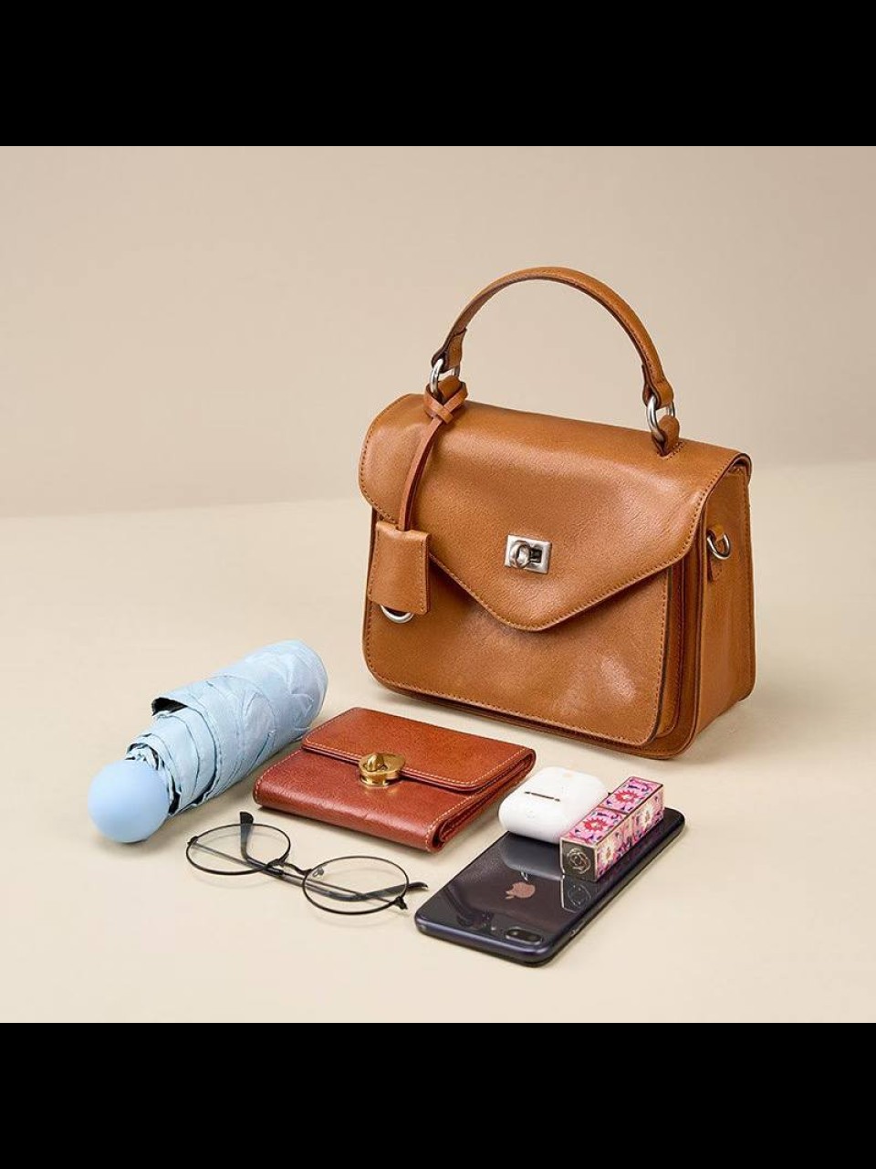 ტყავის ჩანთები