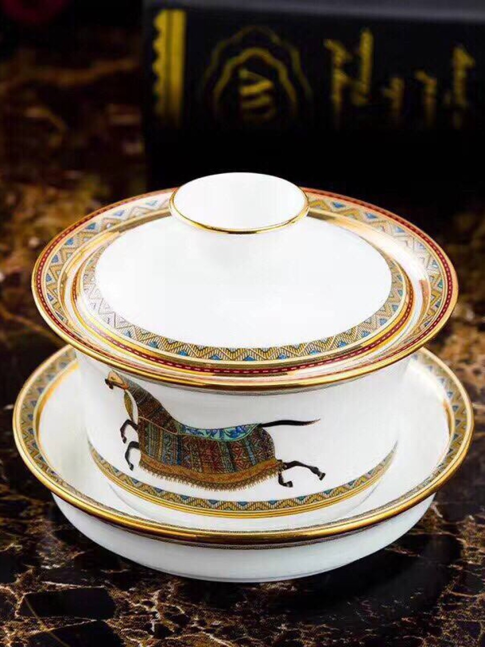 ფინჯანის კომპლექტი