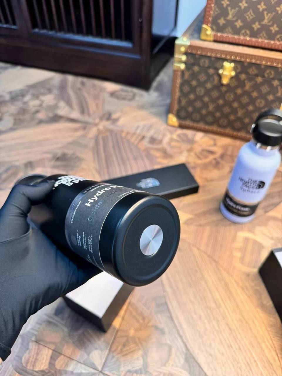 თერმოსი