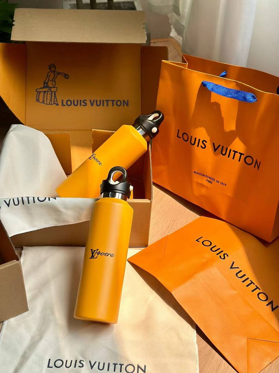 თერმოსი