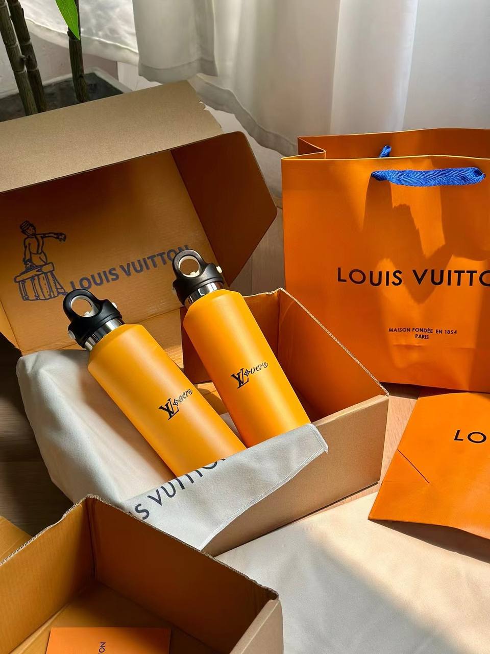 თერმოსი