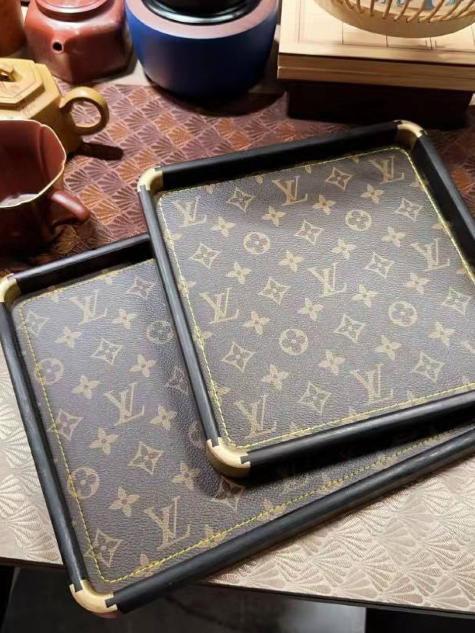 ბიჟუტერიის კონტეინერი