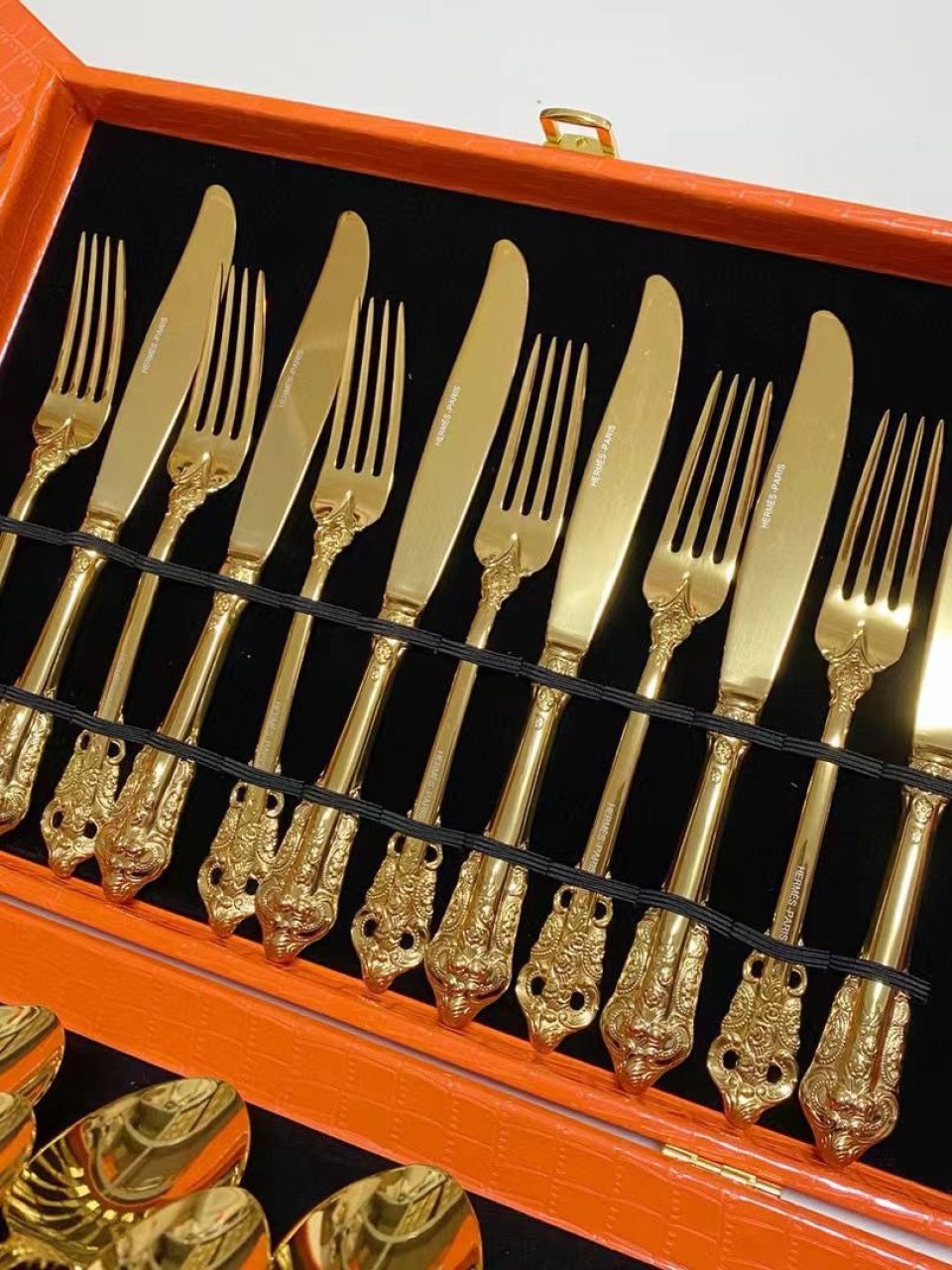 დანა ჩანგლის კოვზის კომპლექტი