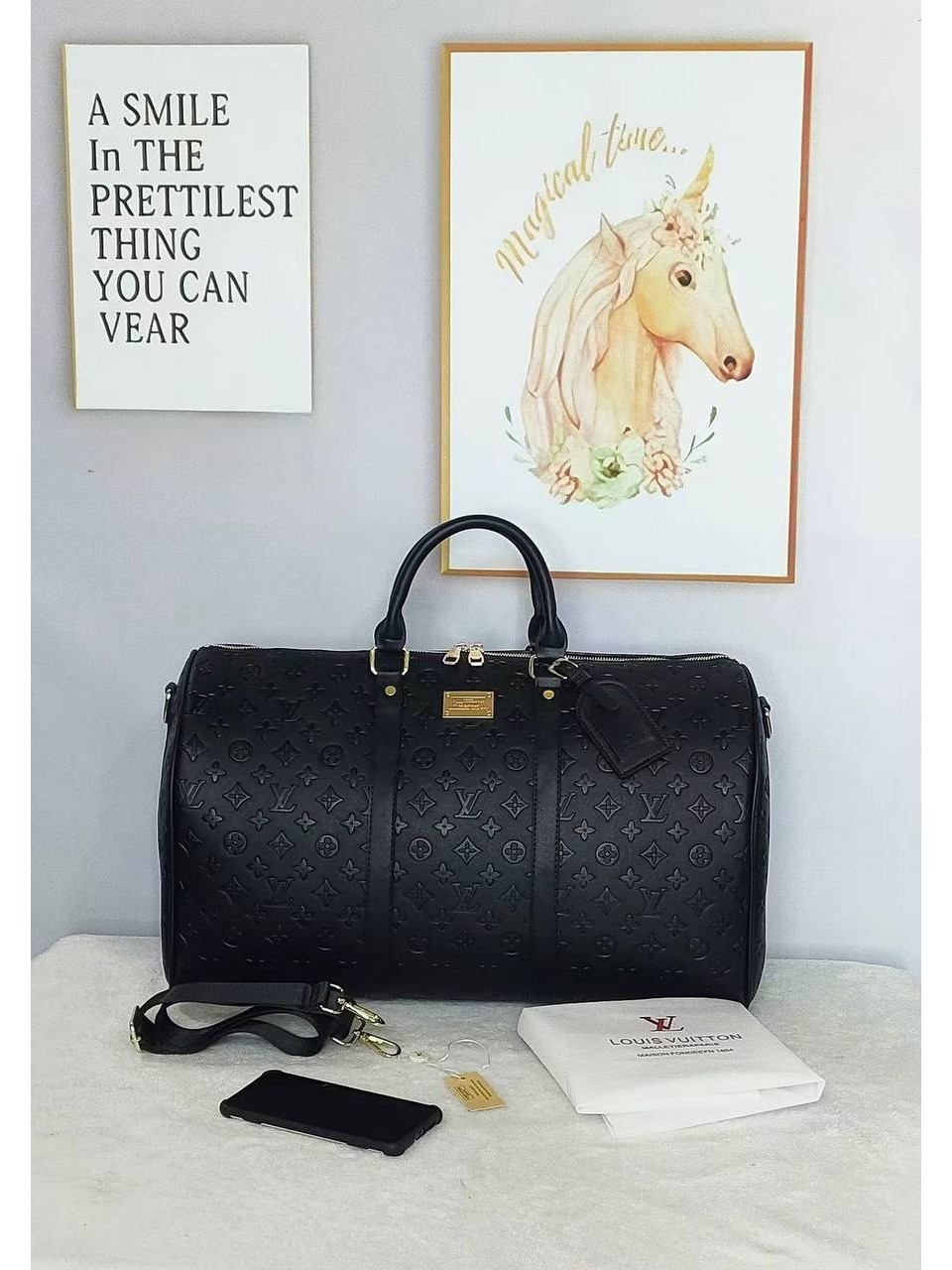 სამგზავრო ჩანთა