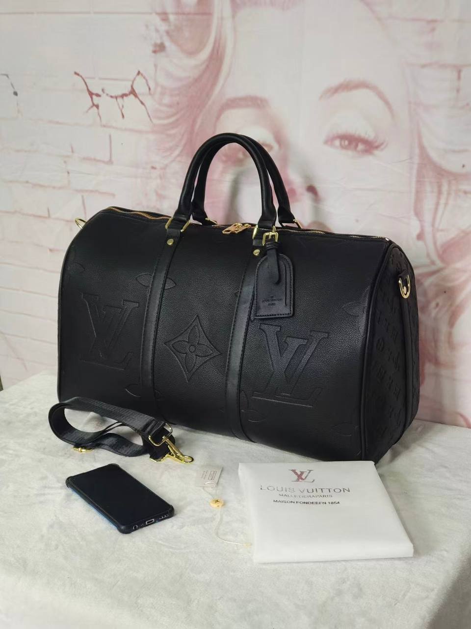 სამგზავრო ჩანთა