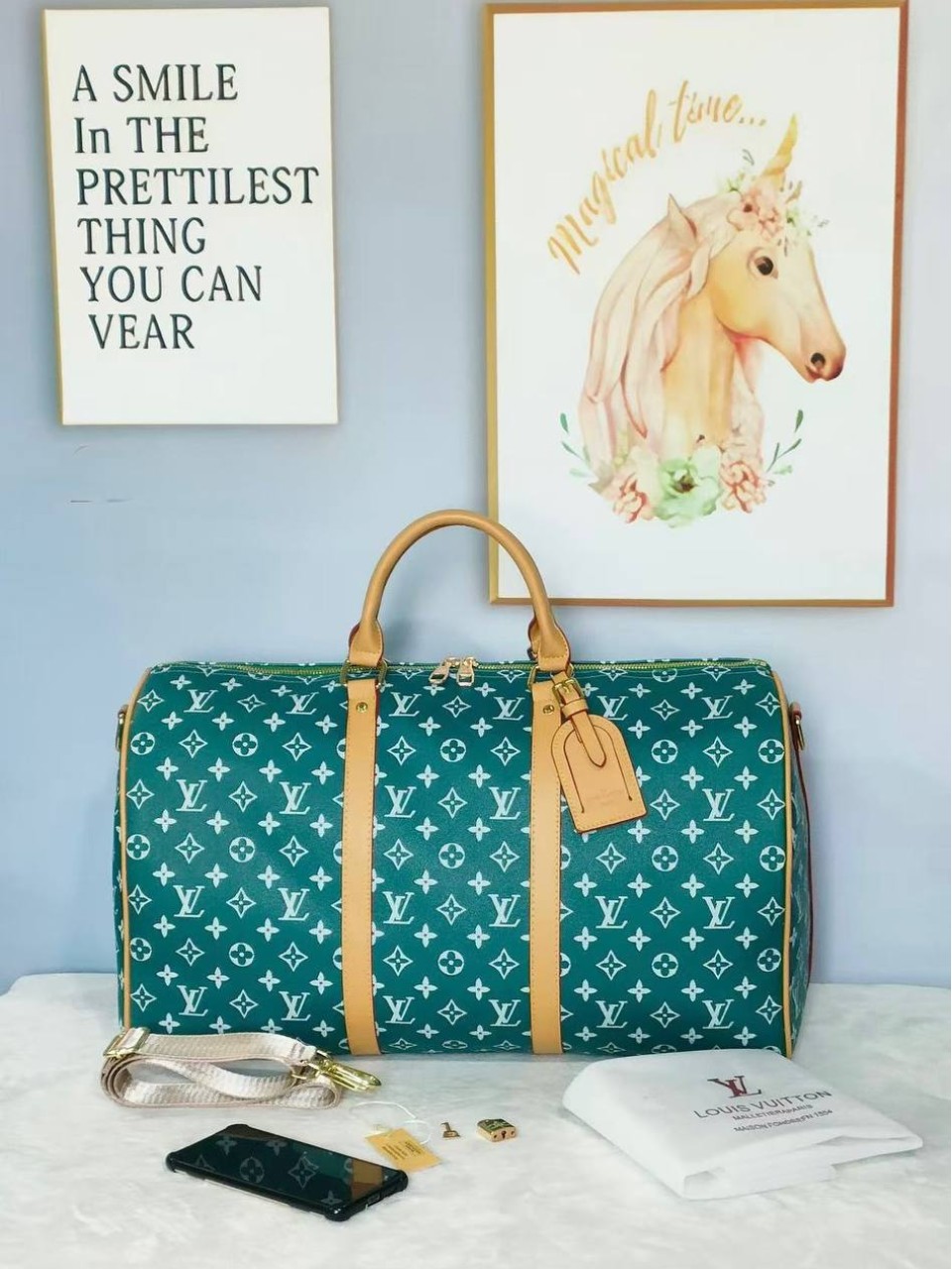 სამგზავრო ჩანთა