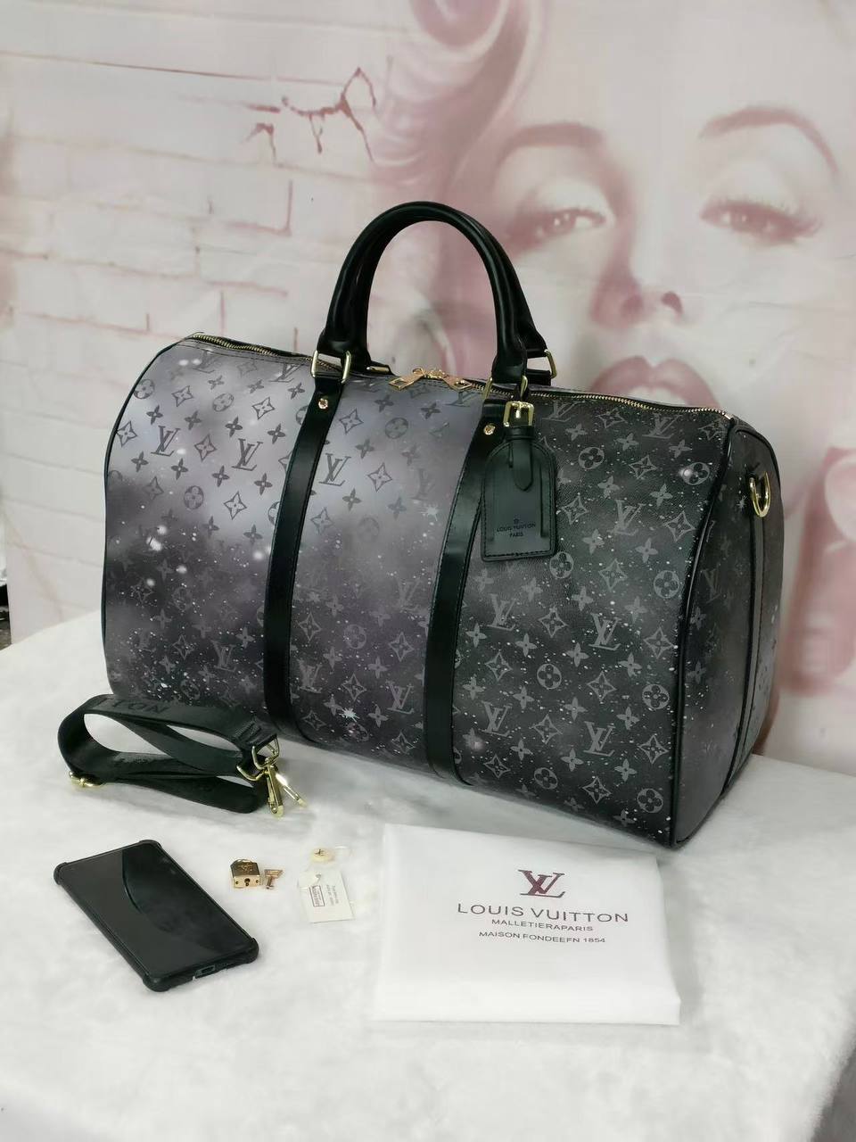 სამგზავრო ჩანთა