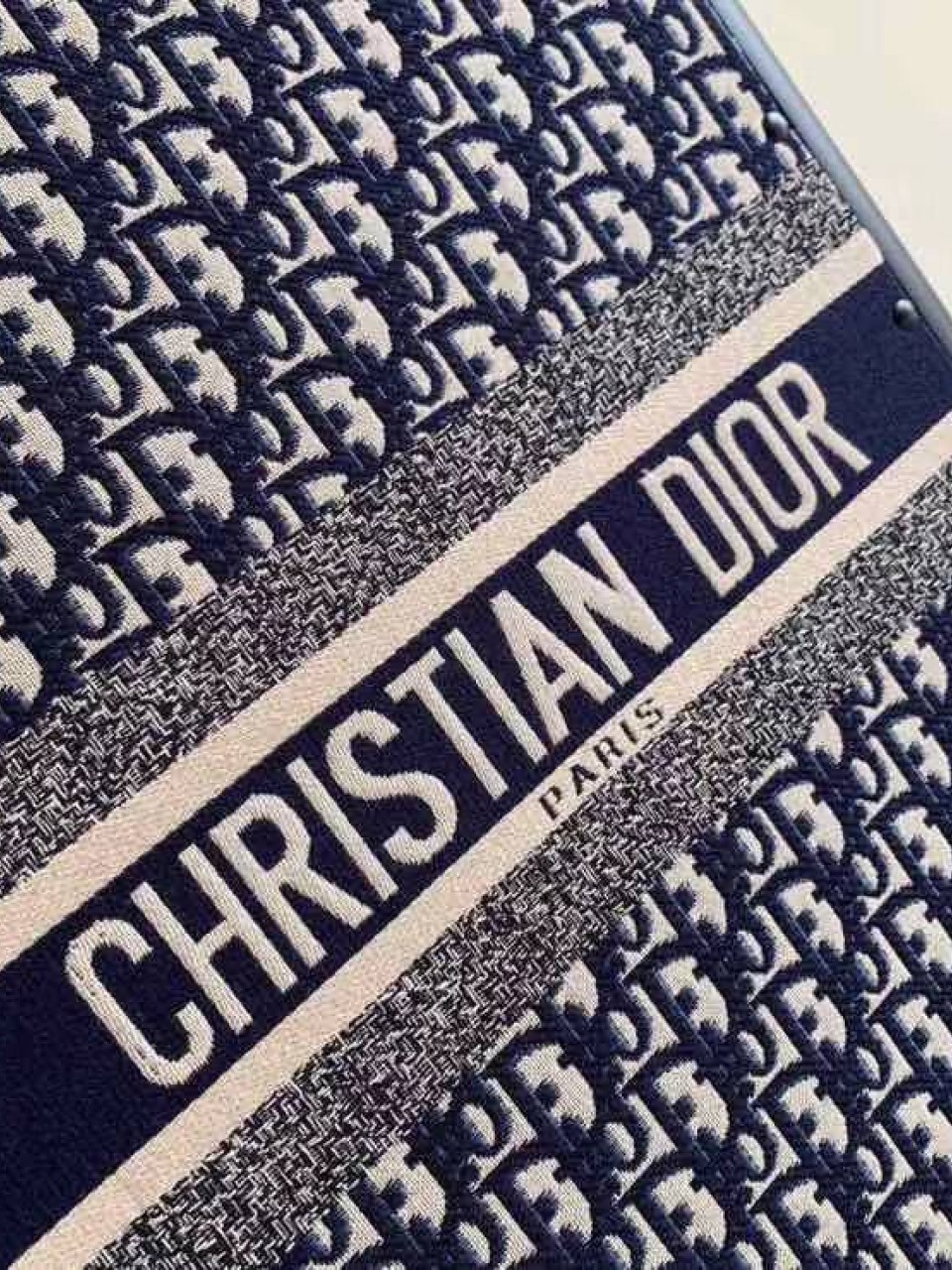 ჩემოდანი