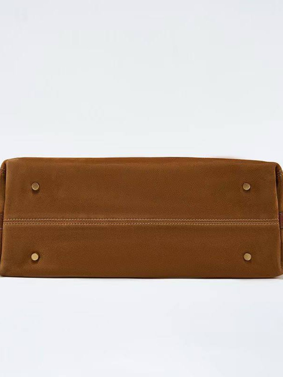 ტყავის ჩანთები