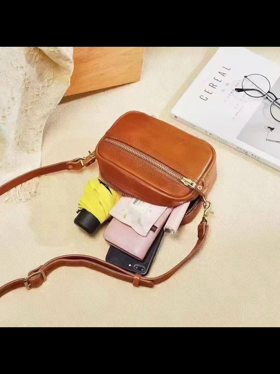 ტყავის ჩანთები